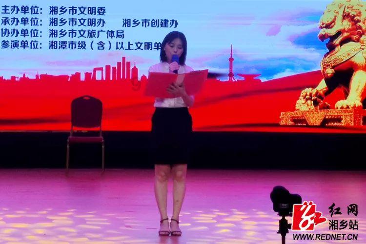 滕哈赫：拉什福德请了病假，这是内部问题我会处理的